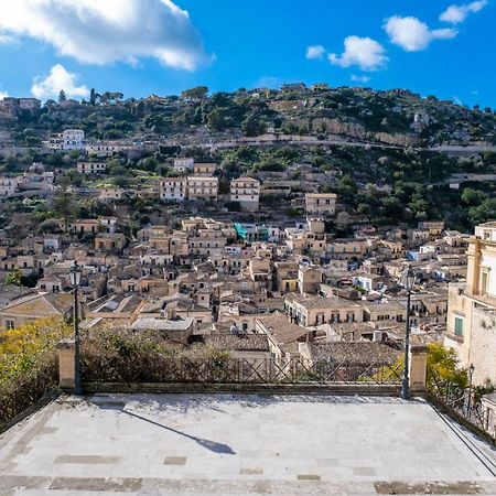 Luxury House Le Nuvole Appartement Modica Buitenkant foto