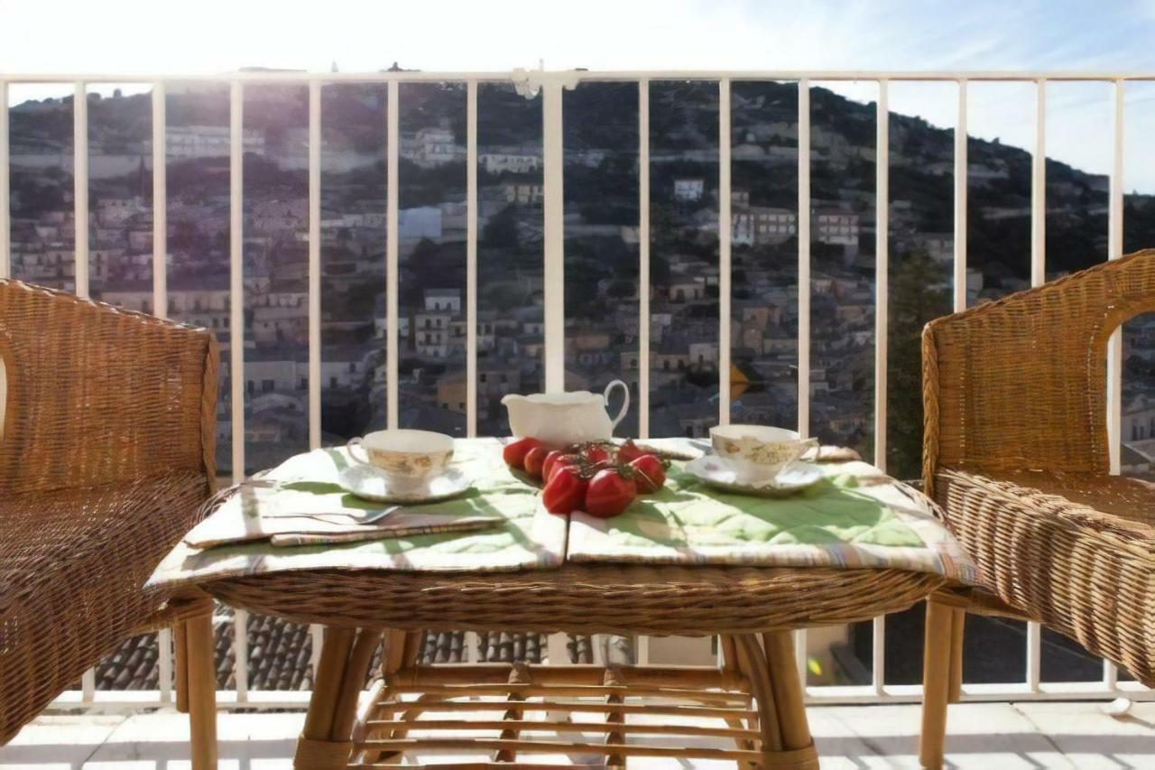 Luxury House Le Nuvole Appartement Modica Buitenkant foto